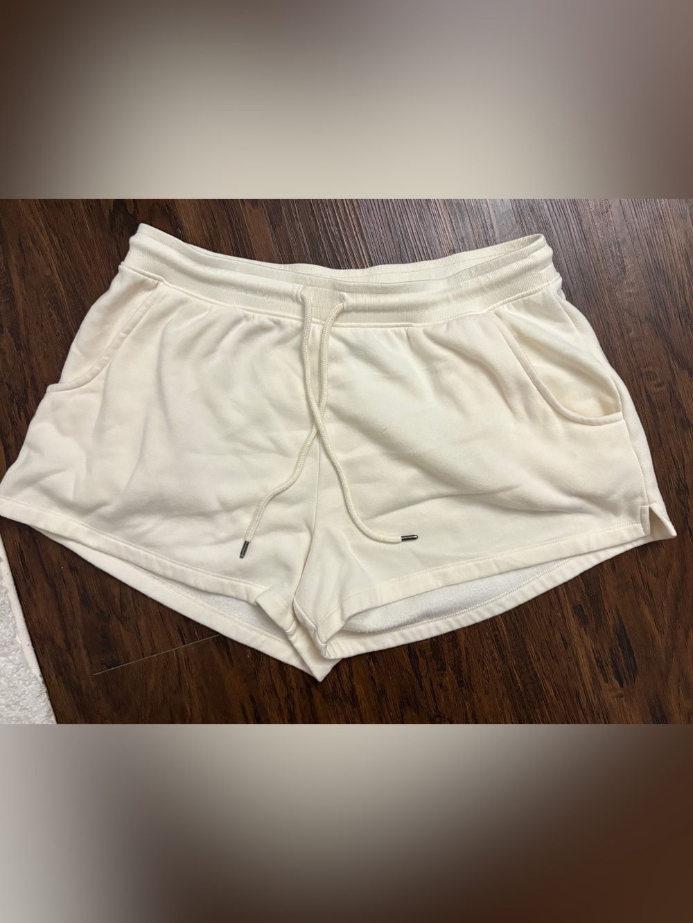 Universal Thread Cream Cozy Lounge Shorts with Drawstring